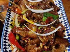 香辣牛蹄筋-柴窝堡22号辣子鸡·传承新疆菜