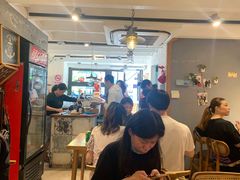 大堂-十面欢腾·海鲜面·台式Bistro(长乐路店)