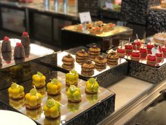 -圣丰索菲特·2 On 988 Café 自助餐厅