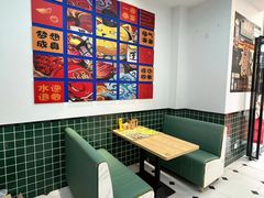 -黄氏水牛奶甜品世家(空港新天地店)