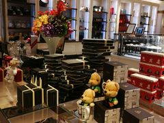 -上海半岛酒店·半岛精品店