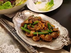 焗菌菇-壳里西餐厅Coquille Seafood Bistro(蒙自路店)