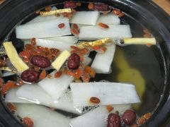 药材汤底-濠轩阁特色生蚝火锅(水湾路店)