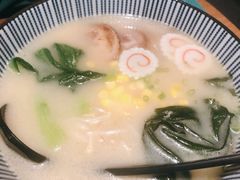 豚骨拉面-松葉日料(三胞广场店)