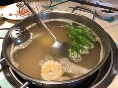 爆款牛丸锅-南城十里潮汕鲜牛火锅·鲜虾生滚粥(融汇老商埠店)