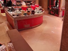 -咖啡苑自助餐厅·中国大饭店