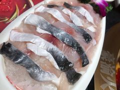 巴沙鱼-豪渝火锅(红谷滩万达店)