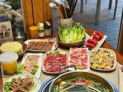 -四点金粥底火锅(沂州里店)