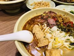 -熊大师牛羊粉(红谷凯旋店)