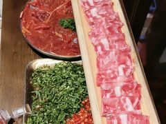 -热火朝天鲜切牛肉火锅(南强街巷店)