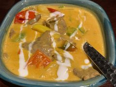 黄咖喱牛肉-食肆&Fourteen(武林夜市店)