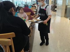 -小杨生煎(金山百联购物中心3楼店)