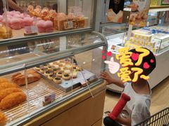 面包甜点陈列柜-好利来(梅江永旺店)
