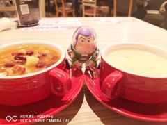 -必胜客(东大桥店)