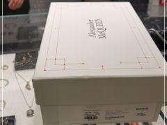 -Alexander McQueen(远洋太古里店)