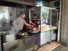 -潮镇老尾牛杂(环城西路店)