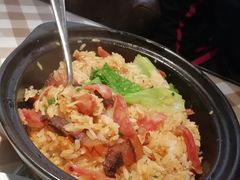 -新大咀港式茶餐厅(宝山万达店)