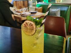 -Famous肥猫墨西哥音乐餐吧(五棵松华熙LIVE店)