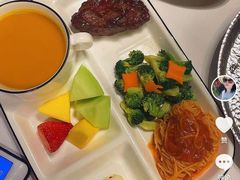 -马克西姆俄罗斯餐厅(通亚街店)