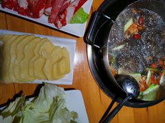 -大众跷脚牛肉馆·非遗传承单位(峨眉山店)