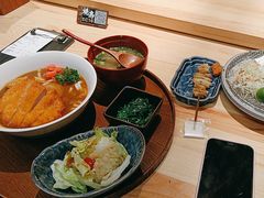 -一豚轩·烧鸟·豚骨拉面(五四路店)