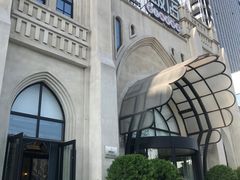 -浦東饭店(育才街怀特国际商城店)