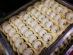 生馄饨-潘国仙耳光馄饨(黄家阙路店)