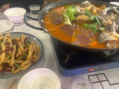 -霄汉牛三鲜湖北砂锅菜(万松园2店)
