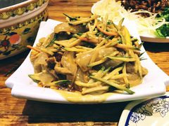 摇滚拉皮-满园烤鸭·春饼(太原街万达店)