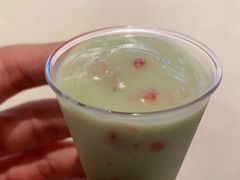 牛油果草莓卡士-野萃山·潮汕厚果汁(十亩地店)