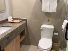 -爱电竞酒店(苏州石路地铁站山塘街店)