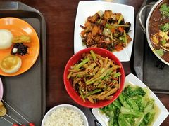 牛肉锅仔-华中科技大学百景园(三楼酒店)