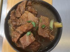 牛腩煮-日葵 大阪烧ひまり(仙霞路店)