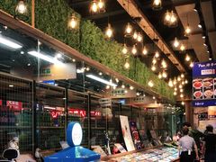-宝燕海货工场(长江国际店)