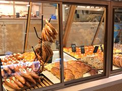 -Dough&Joe团憩(瑞虹天地月亮湾店)