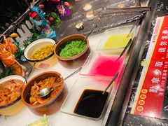 -釜御山海鲜烤肉火锅自助(新城市中心店)