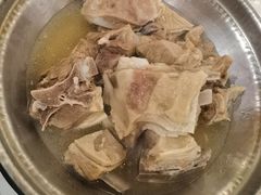 精品手把肉-巴音浩日娲·蒙餐(双林东路店)