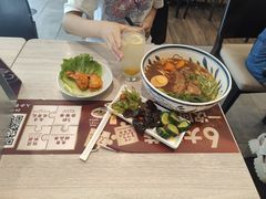 -康师傅私房牛肉面(马泉营奥莱店)