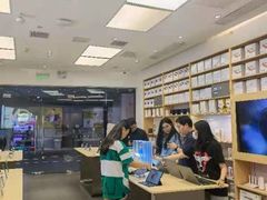 -华为智能生活馆(上海金桥国际商业广场)
