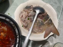 -土砂锅生态山庄·非遗砂锅雅鱼