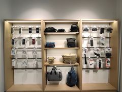 店内环境-Sony Store 索尼(上海淮海中路店)