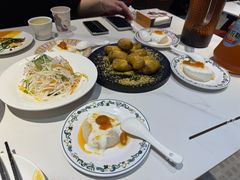 -小河公主秘制烤羊腿(小绿谷店)