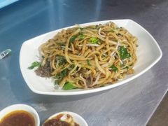 干炒牛河-菜忠潮州牛肉店(岗厦店)