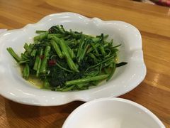 -乌镇那一年小院主题餐厅(甘泉西路店)