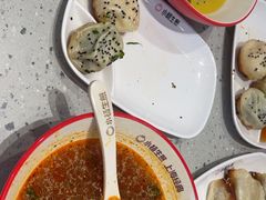 -小杨生煎(金山百联购物中心3楼店)