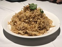 -八府香鸭·啫啫煲(华山路店)