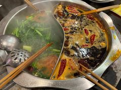 -重庆风光老灶火锅城(同德广场店)