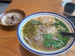 -川堂风·跷脚牛肉·乐山爆炒(宝山日月光店)