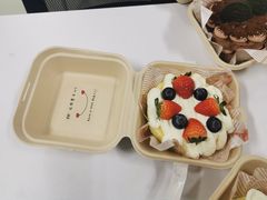 草莓千层盒子-7cake榴莲千层蛋糕(塘苗路店)
