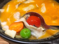 -云海肴·汽锅鸡·云南菜(天山百盛优客店)